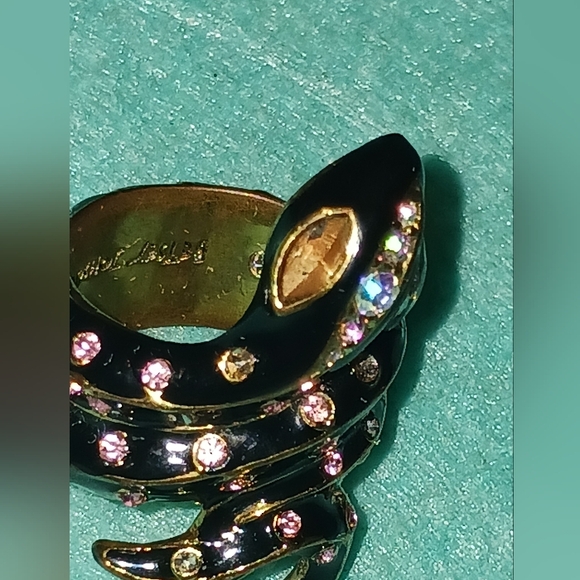 1 Early Betsey Johnson Ring, 2 Snakes Metal Snake Rings 1-1/4- 2in Long - Picture 13 of 14